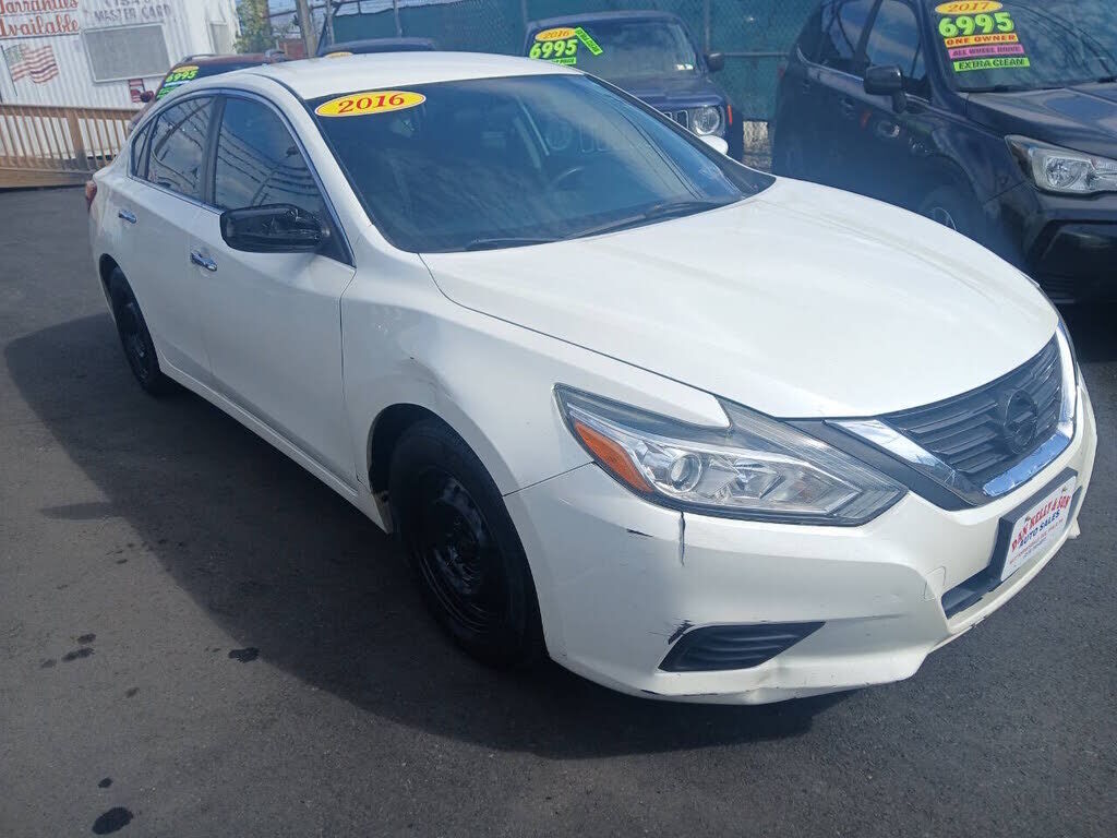 2016 NISSAN Altima