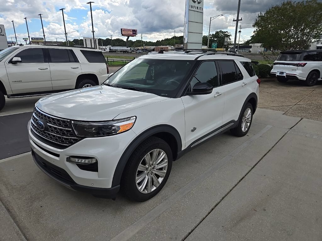 2023 FORD Explorer