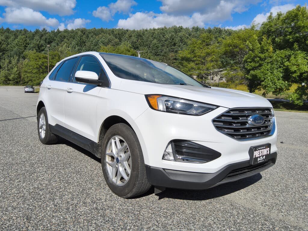 2022 FORD Edge