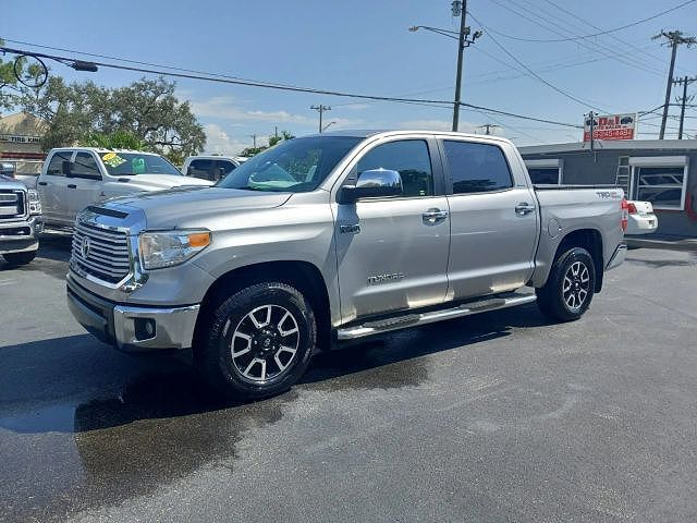 2017 TOYOTA Tundra