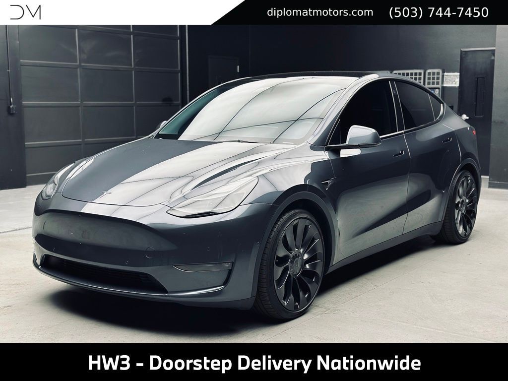 2022 TESLA Model Y