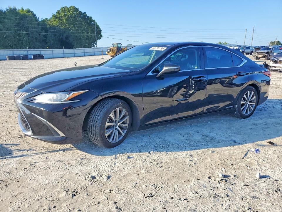 2020 LEXUS ES