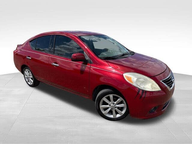 2014 NISSAN Versa