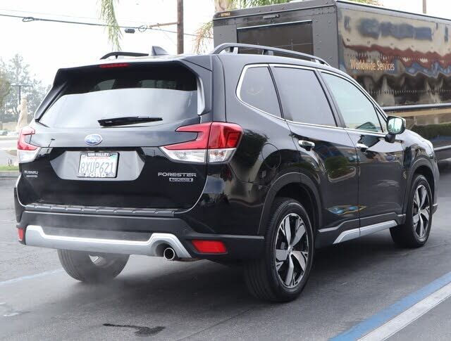 2019 SUBARU Forester