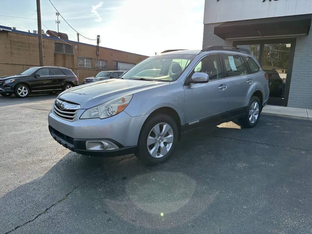 2012 SUBARU Outback