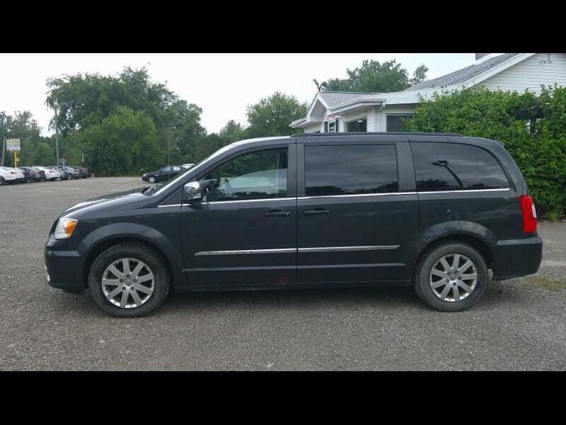 2011 CHRYSLER Town and Country