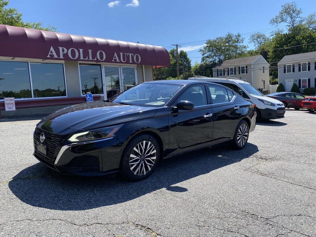 2023 NISSAN Altima
