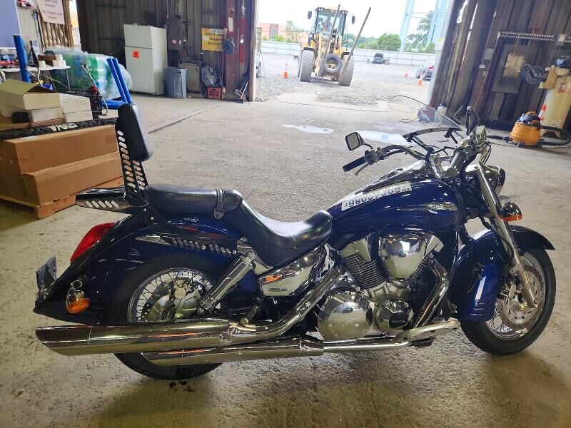 2004 HONDA VTX