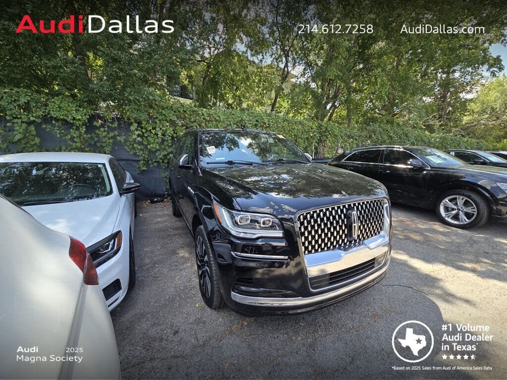 2024 LINCOLN Navigator