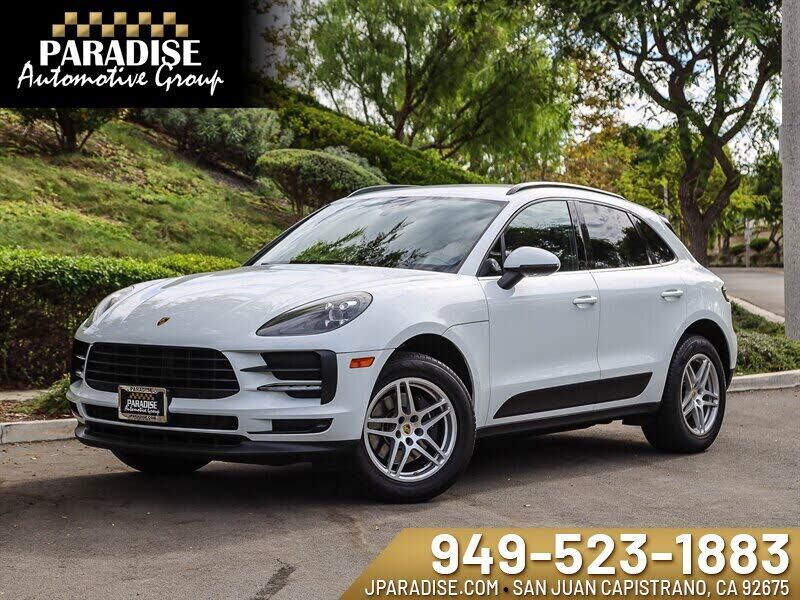 2020 PORSCHE Macan