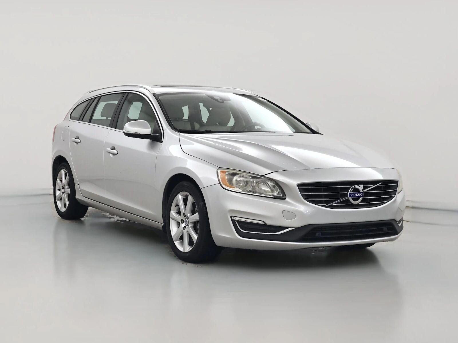2016 VOLVO V60