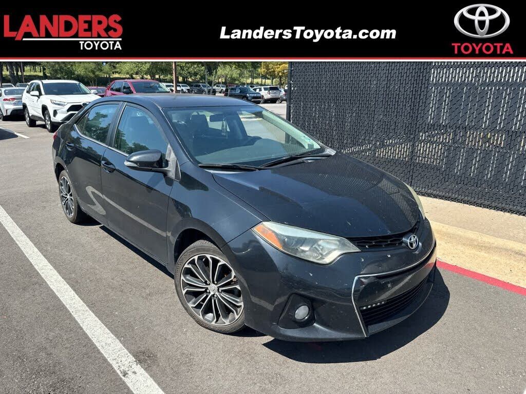 2016 TOYOTA Corolla