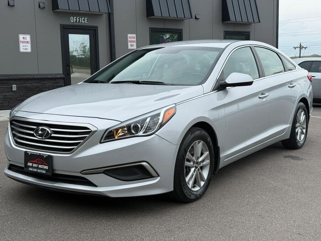 2017 HYUNDAI Sonata