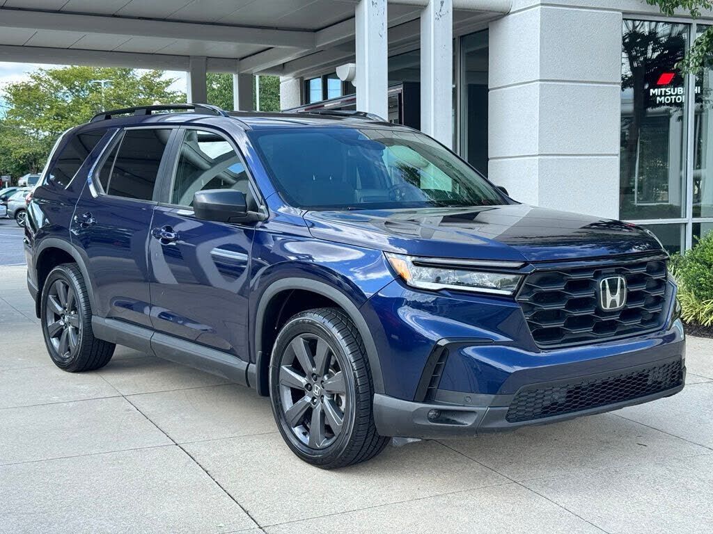 2023 HONDA Pilot