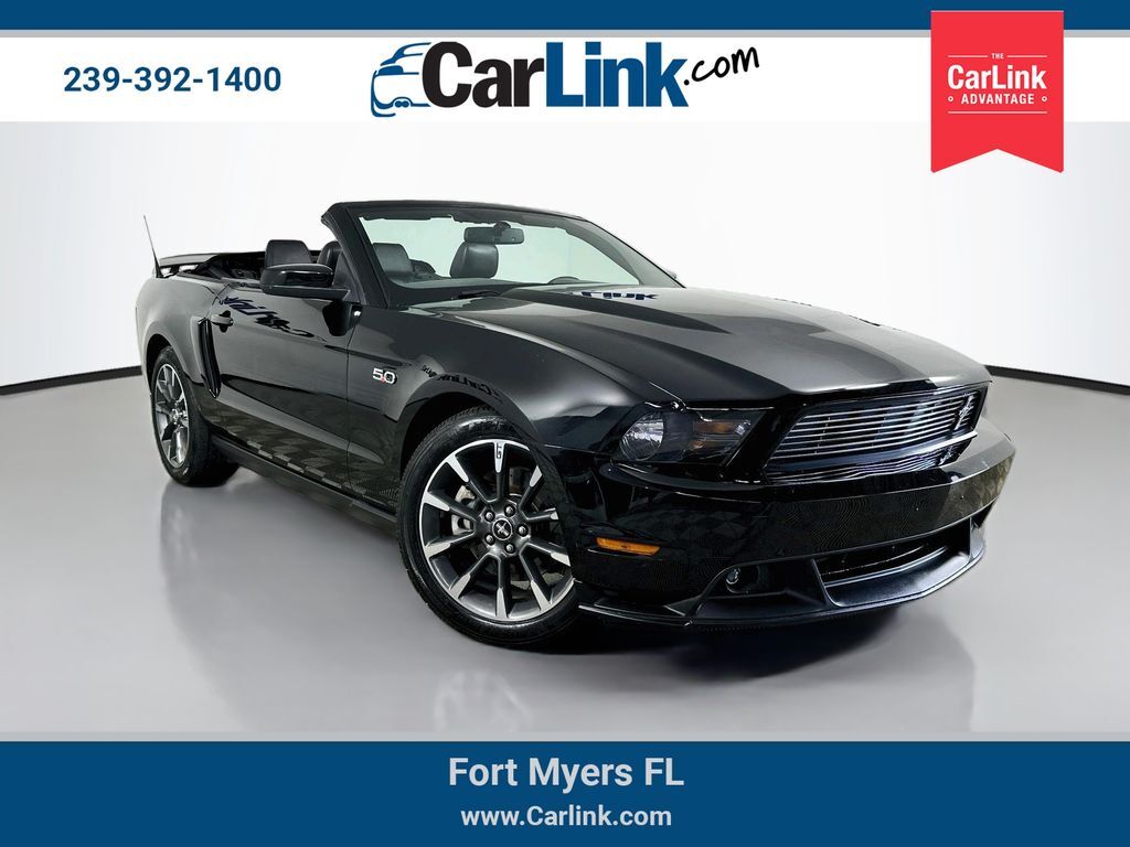 2011 FORD Mustang