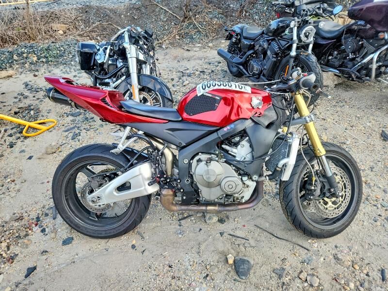 2006 HONDA CB