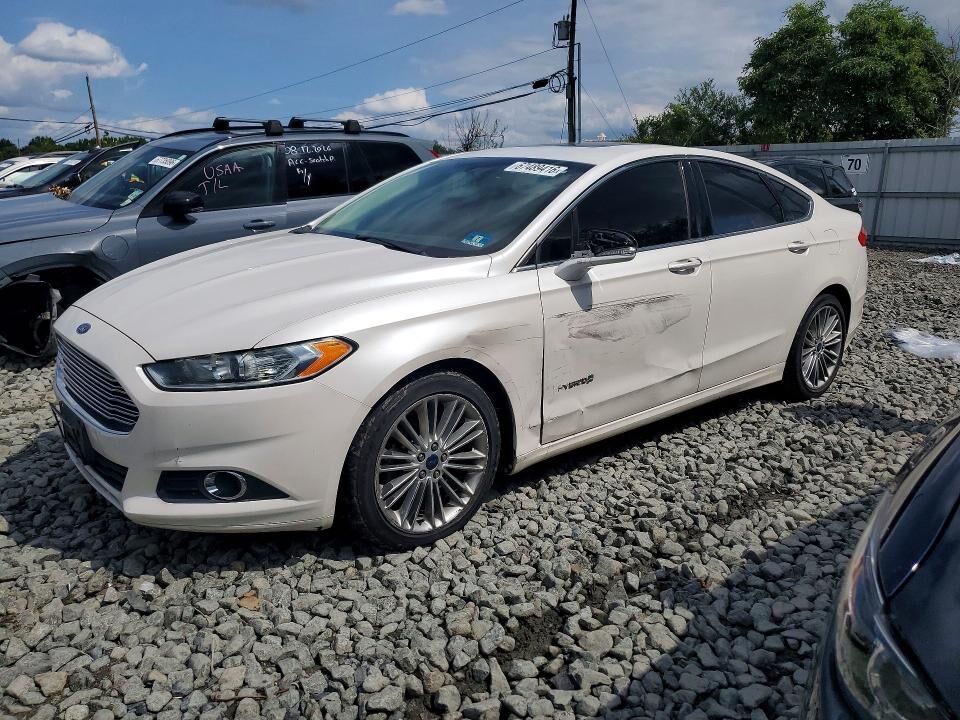 2013 FORD Fusion