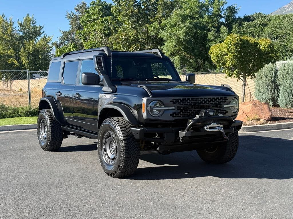 2024 FORD Bronco