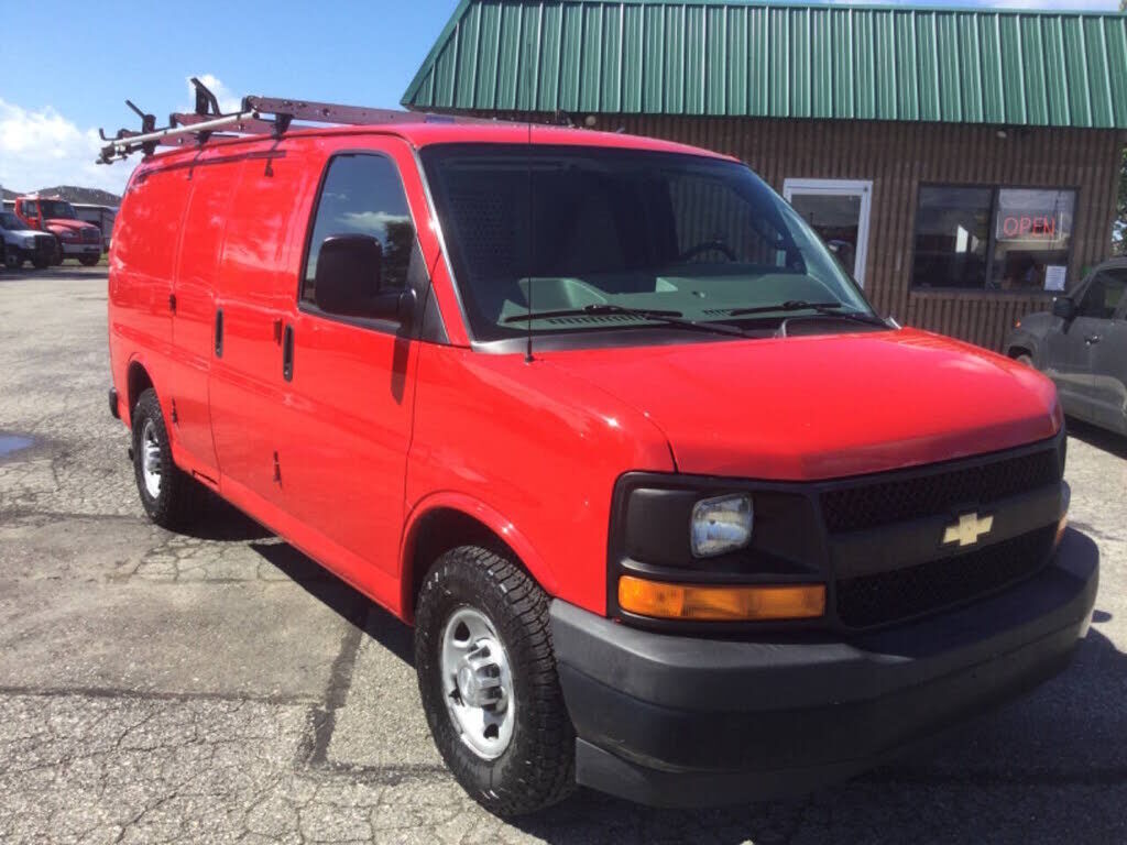 2017 CHEVROLET Express