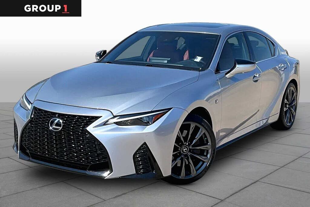 2023 LEXUS IS