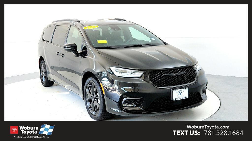 2023 CHRYSLER Pacifica