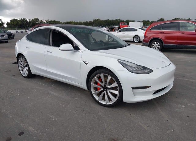 2018 TESLA Model 3