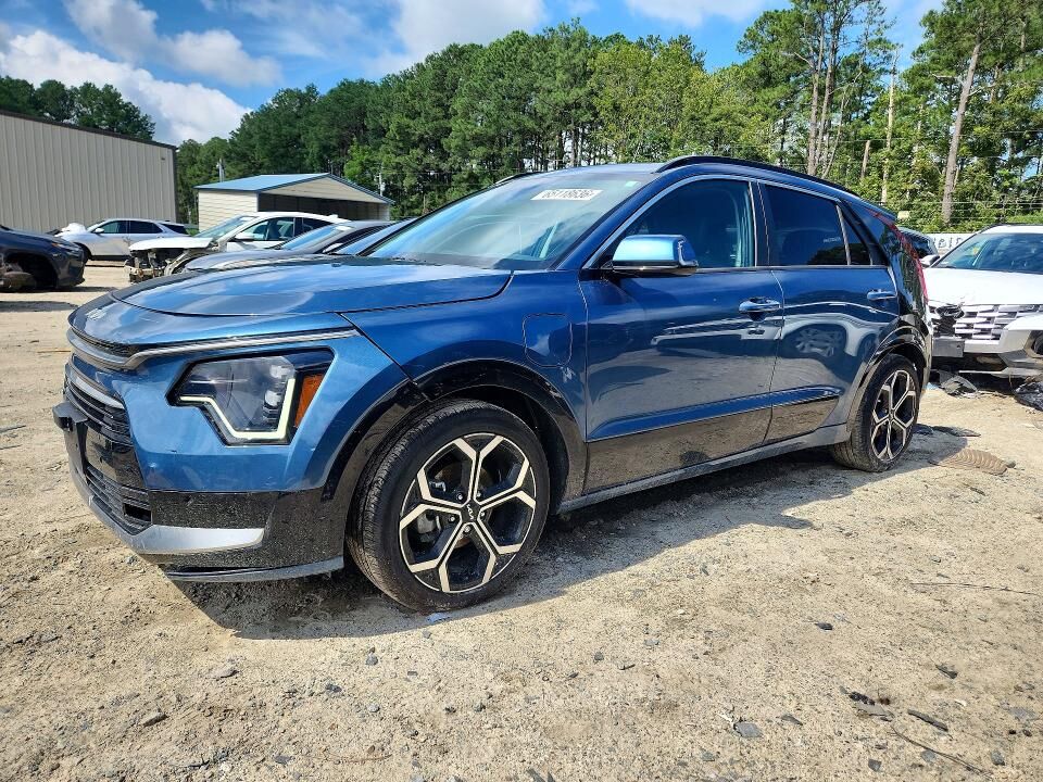 2023 KIA Niro