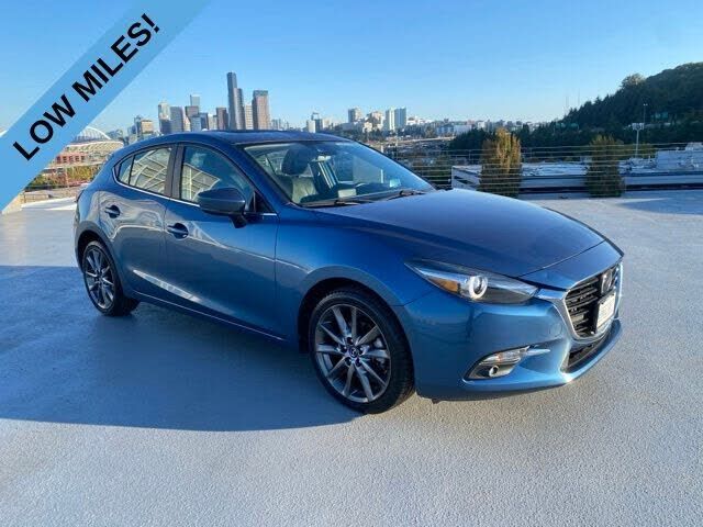 2018 MAZDA Mazda3