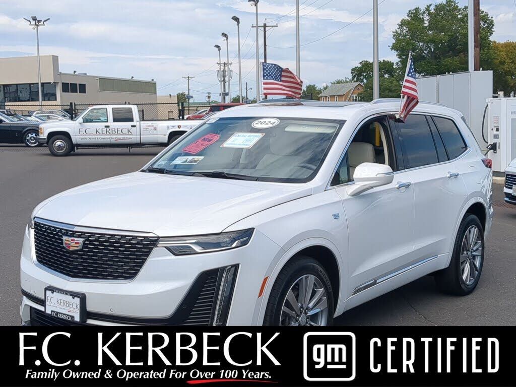 2024 CADILLAC XT6