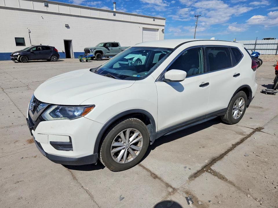 2017 NISSAN Rogue
