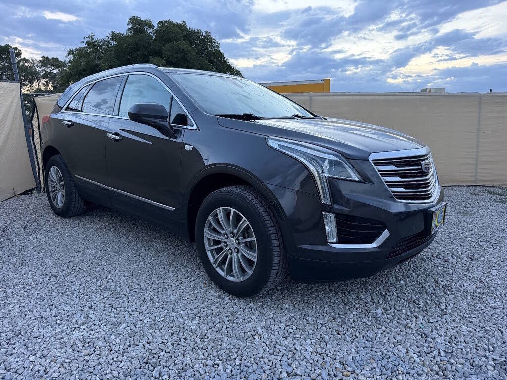 2017 CADILLAC XT5