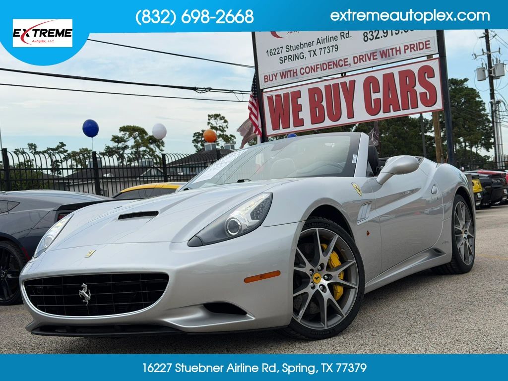 2010 FERRARI California