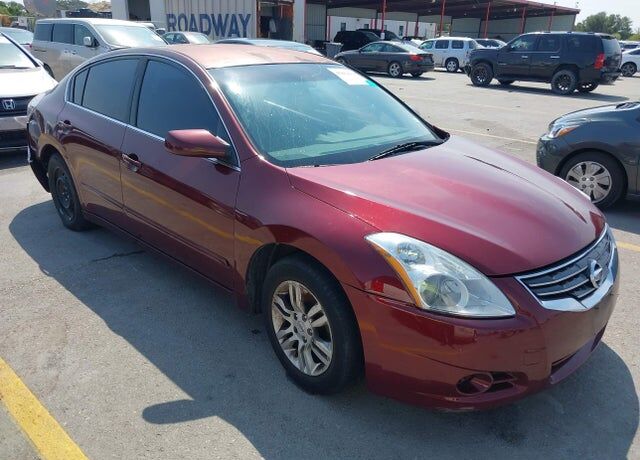 2011 NISSAN Altima