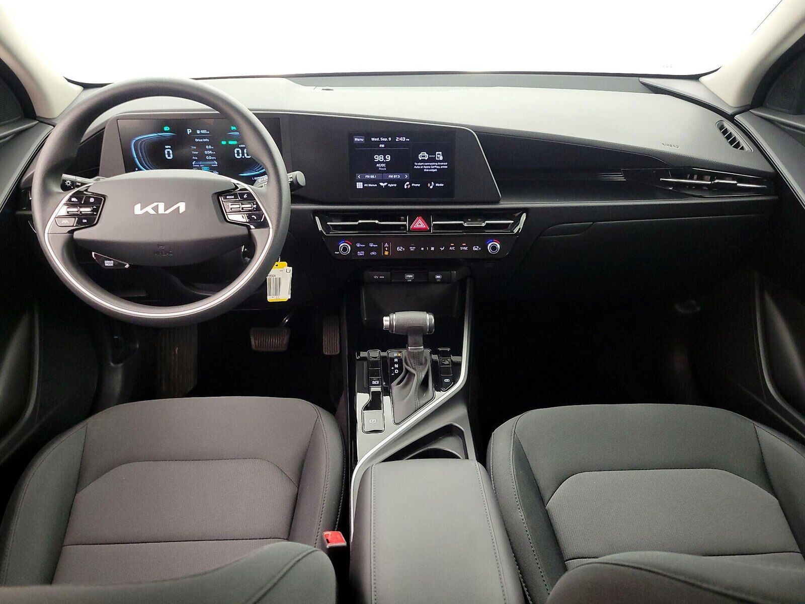 2025 KIA Niro