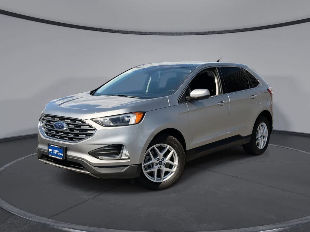 2022 FORD Edge