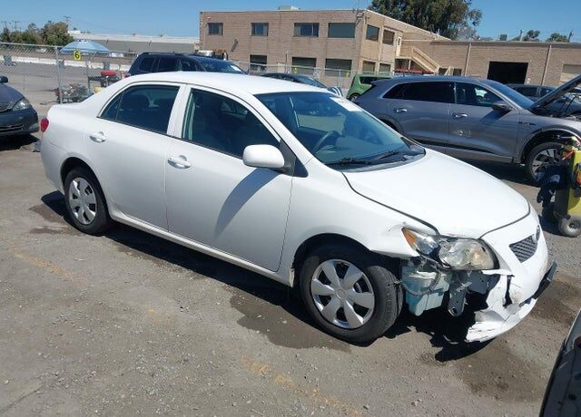 2010 TOYOTA Corolla