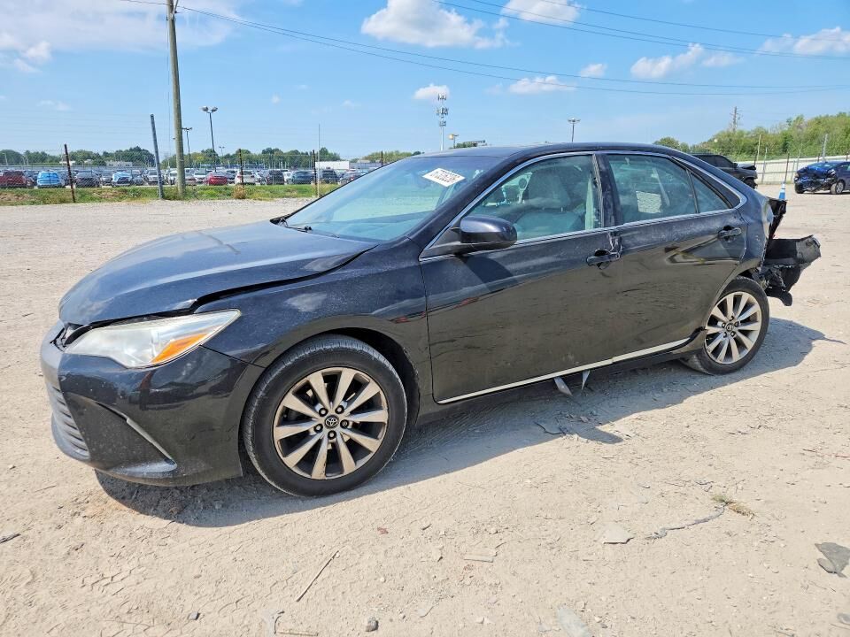 2017 TOYOTA Camry