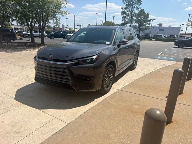 2025 LEXUS TX