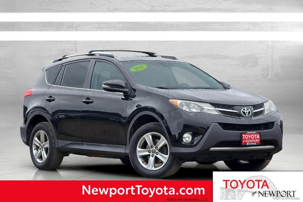 2015 TOYOTA RAV4