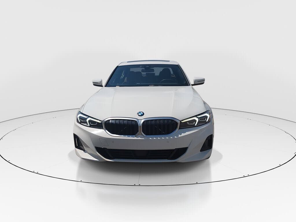 2025 BMW 330i