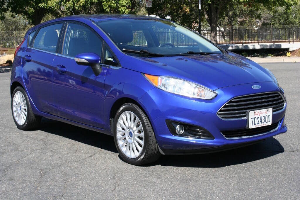 2014 FORD Fiesta