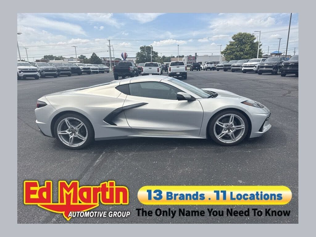 2024 CHEVROLET Corvette
