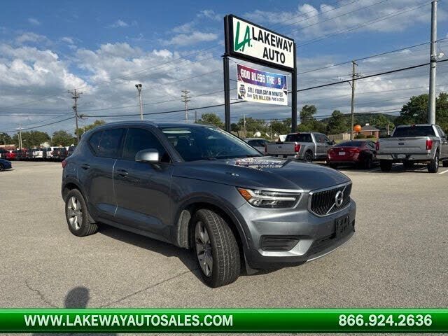 2019 VOLVO XC40