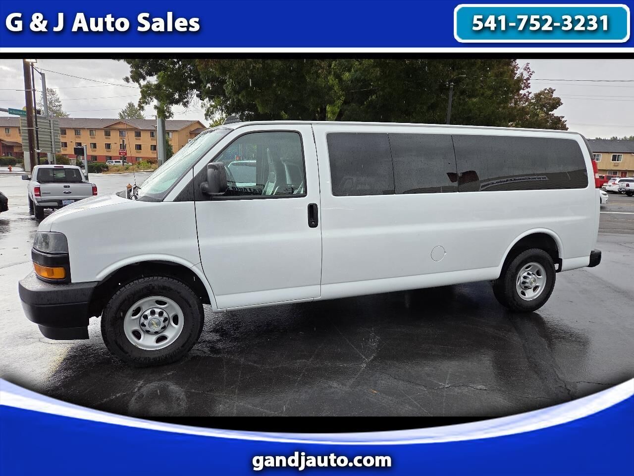 2020 CHEVROLET Express