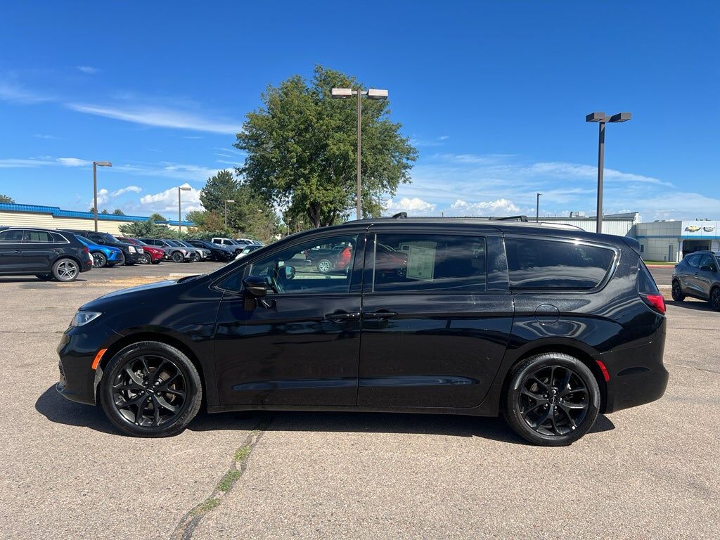 2025 CHRYSLER Pacifica
