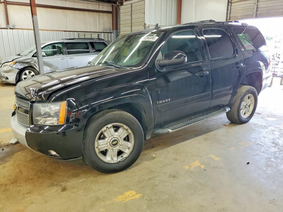 2014 CHEVROLET Tahoe