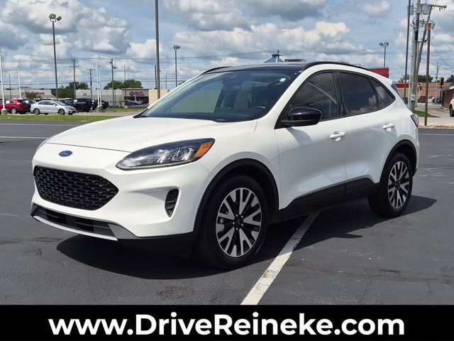 2020 FORD Escape