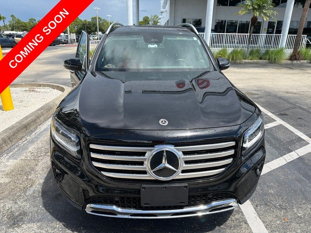 2025 Mercedes-Benz GLB-Class
