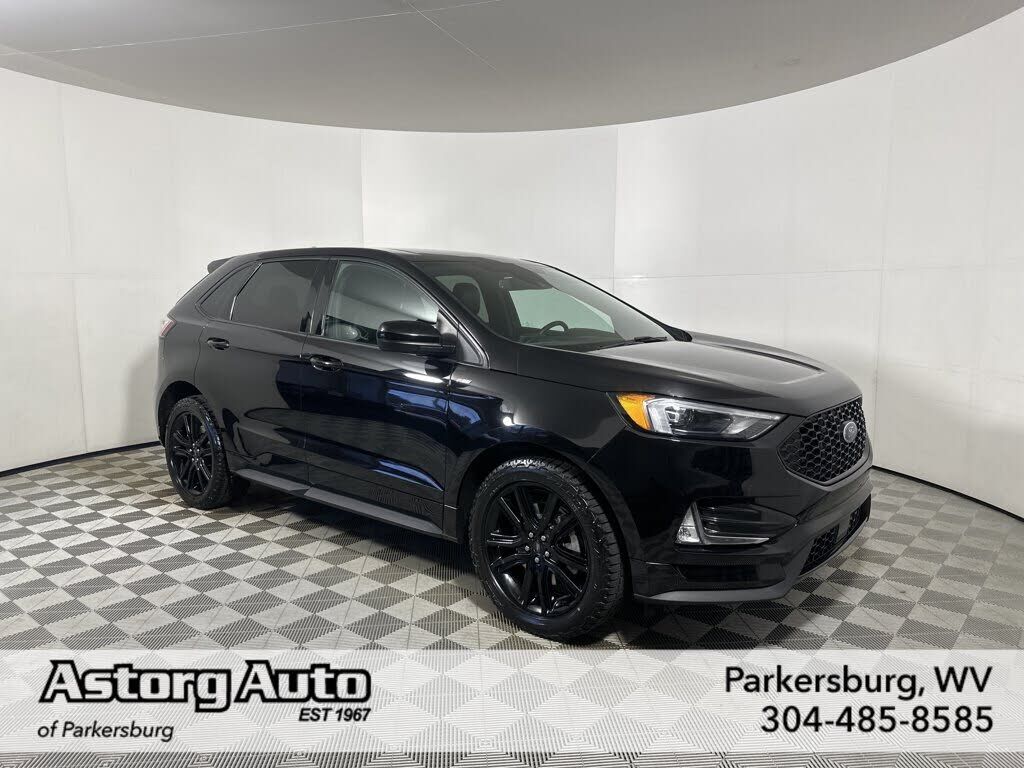 2022 FORD Edge
