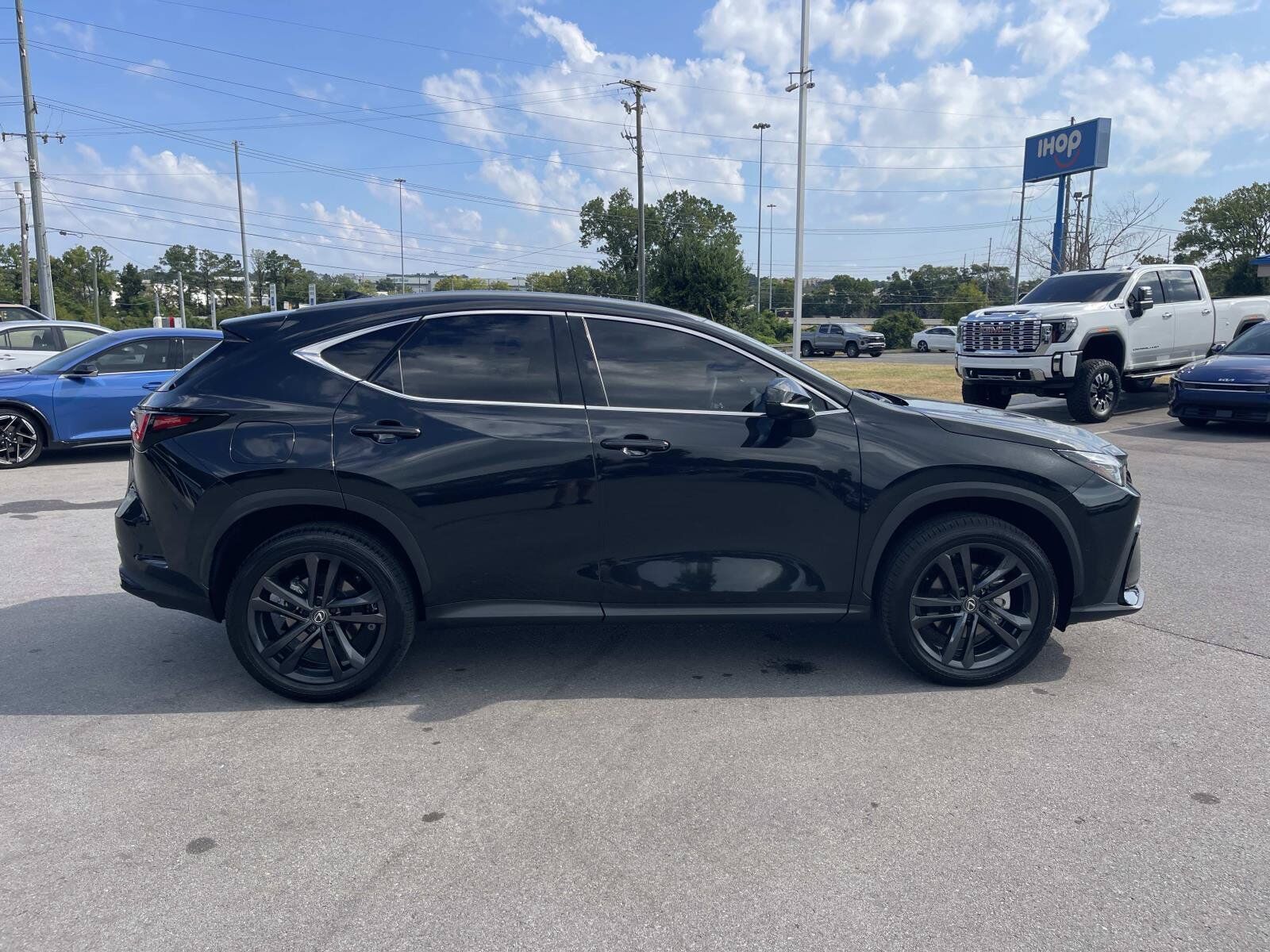 2025 Lexus NX